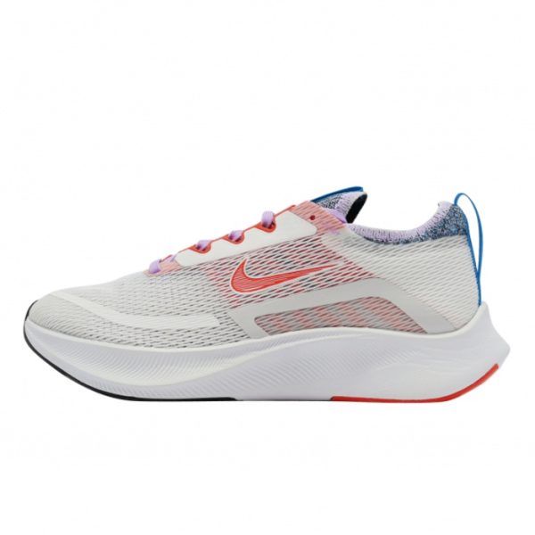 ZOOM FLY 4